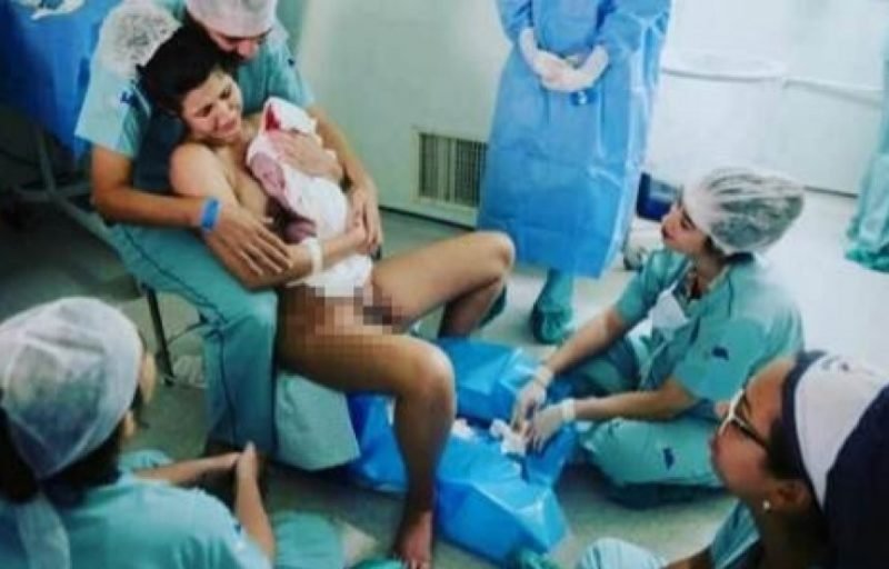 No parto natural, a mulher é a protagonista', diz obstetra