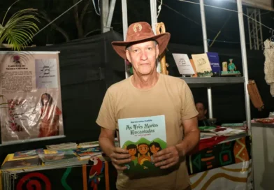 Alunos de Tartarugalzinho transformam histórias em livros