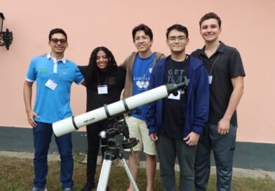 Cinco estudantes representam o Brasil na Olimpíada Internacional de Astronomia e Astrofísica no Vietnã