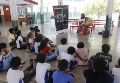 Estudantes de escolas públicas de Santana participam de shows e oficinas de literatura e comunicação