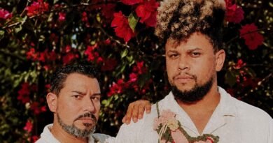 Poetas Azuis inicia celebrações pelos 15 anos com espetáculo poético